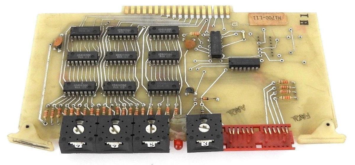Used AVG AUTOMATION AUTOTECH M1700-L11 SELECTOR BOARD M1700L11