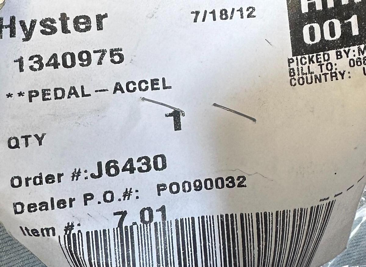 Used HYSTER 1340975 / HY1340975 OEM ACCEL PEDAL FOR FORKLIFT NSNP