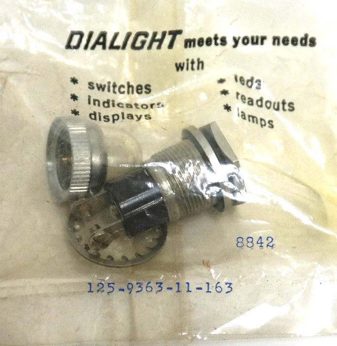 NEW DIALIGHT 125-9363-11-163 MINIATURE OIL TIGHT PANEL INDICATOR LIGHT