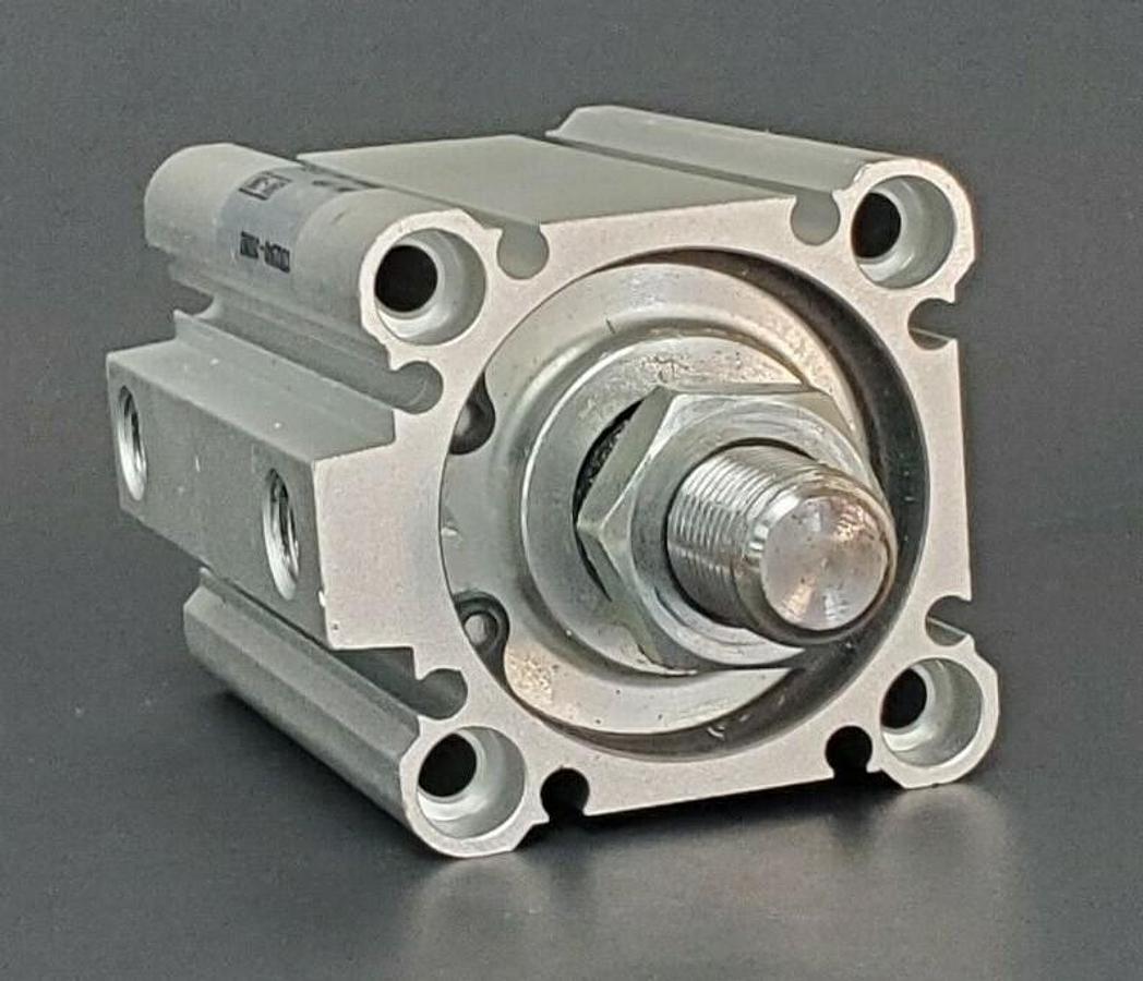 Used NEW SMC CDQ2B40-35DMZ COMPACT CYLINDER CDQ2B4035DMZ MAX. 1.0MPa