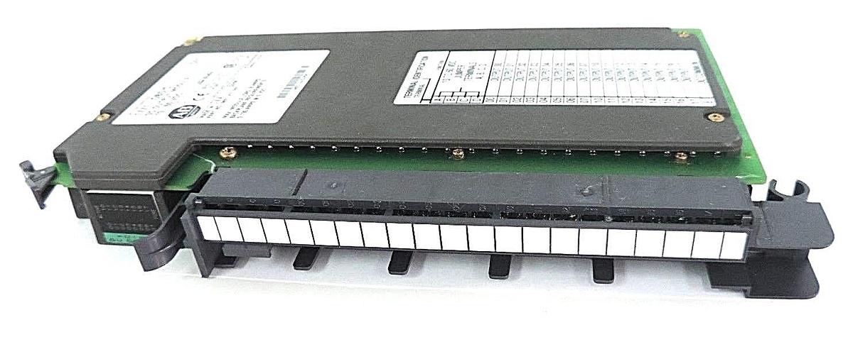 Used ALLEN BRADLEY 1771-OBD/C SER.C, REV. C01, DC OUTPUT MODULE 10-60VDC 96211471 E01
