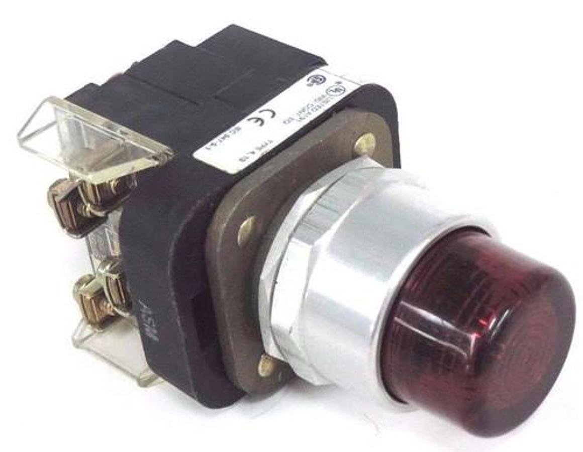 Used ALLEN BRADLEY 800T-PT16 PUSHBUTTON RED SER. T W/ 40171-002-01 COIL & 800T-XA