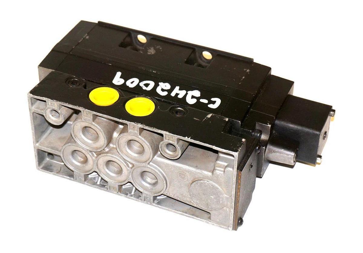NEW PARKER 4520AD30ABAE53 VALVE 150 PSIG MAX, 6.2W, 120V/60HZ-110V/50HZ
