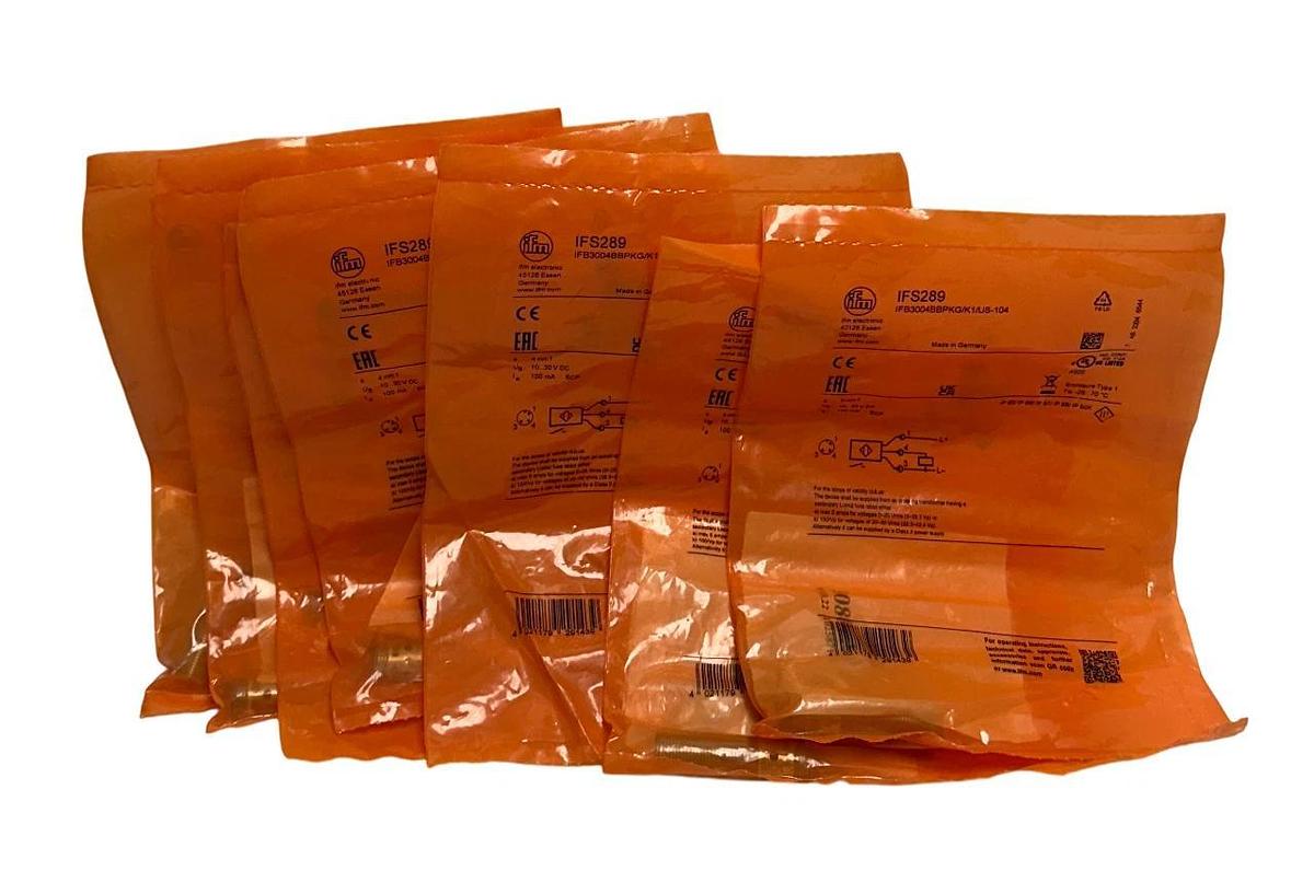 Used 7 IFM IFB3004BBPKG/K1/US-104 / IFS289 INDUCTIVE PROXIMITY SENSORS 10-30VDC NSFS