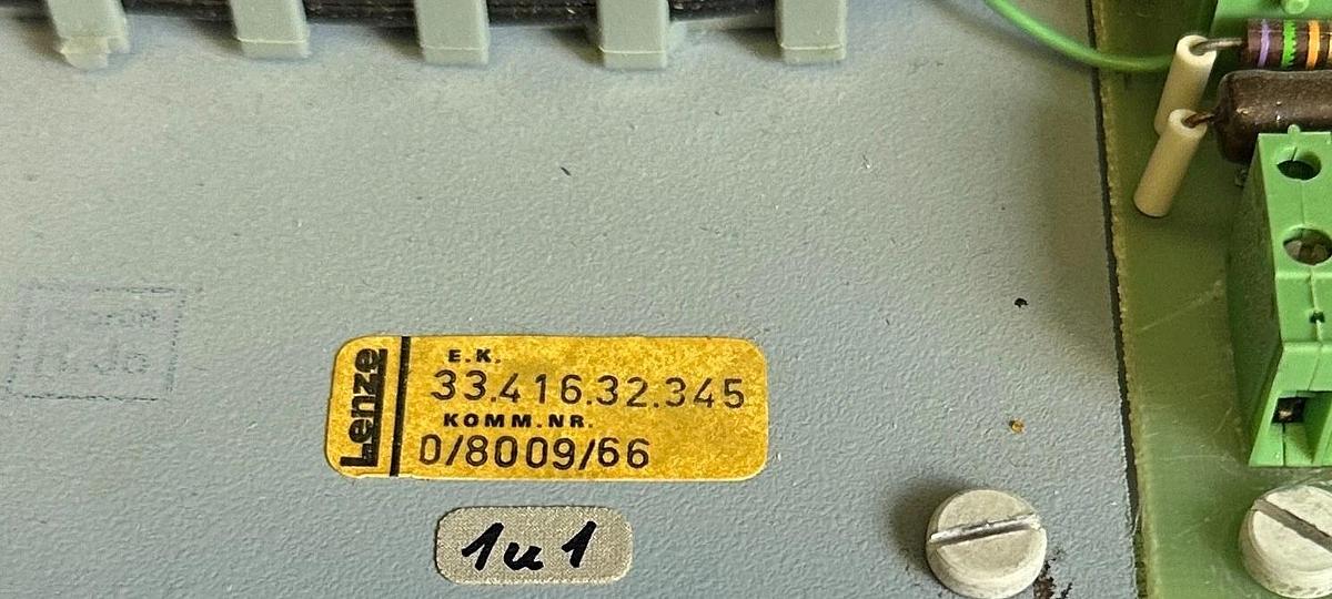 Used LENZE 0/8009/66 / 416-E2 / 33.416.32.345 MOTOR DRIVE AMPLIFIER 380V 54A 416E2