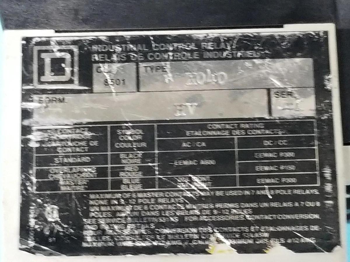 Used SQUARE D 8501-X040 CONTROL RELAY SER. A, FORM HV, 8501X040 W/ 9998X44 COIL