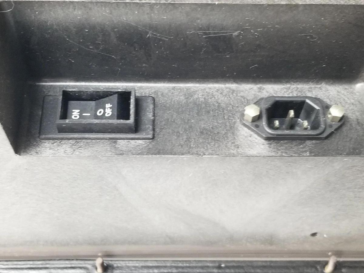 Used ALLEN BRADLEY 6170-ECCD1A1EBZZ INDUSTRIAL COMPUTER WORKSTATION SER. A T70