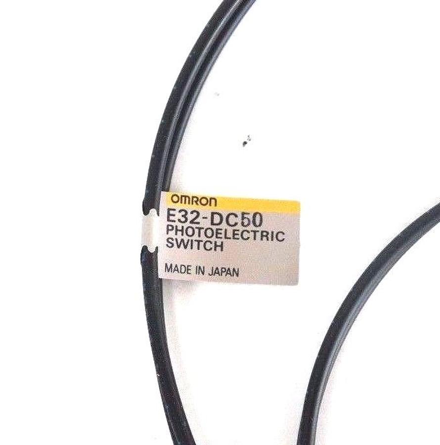 NIB OMRON E32-DC50 FIBER OPTIC CABLE E32DC50