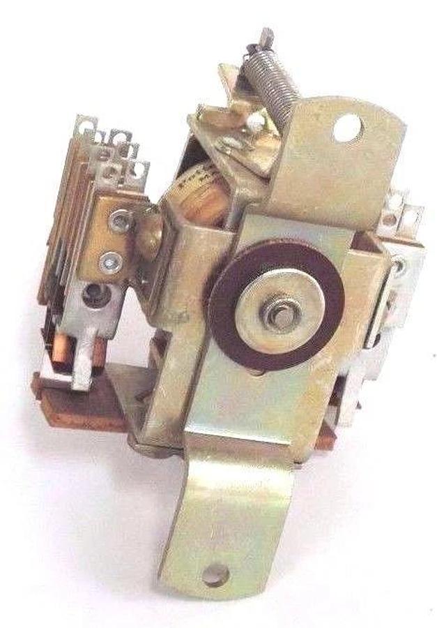 NIB P&B PC17A RELAY 4PDT CONTACT RATING: 7.5A, COIL 115V AC