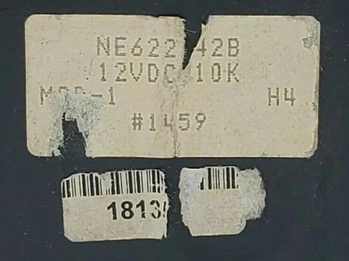 Used GOODMAN NE622.42B LENGTH CONTROL102 DIGITAL DISPLAY 12VDC 10K (DAMAGED BUTTON)