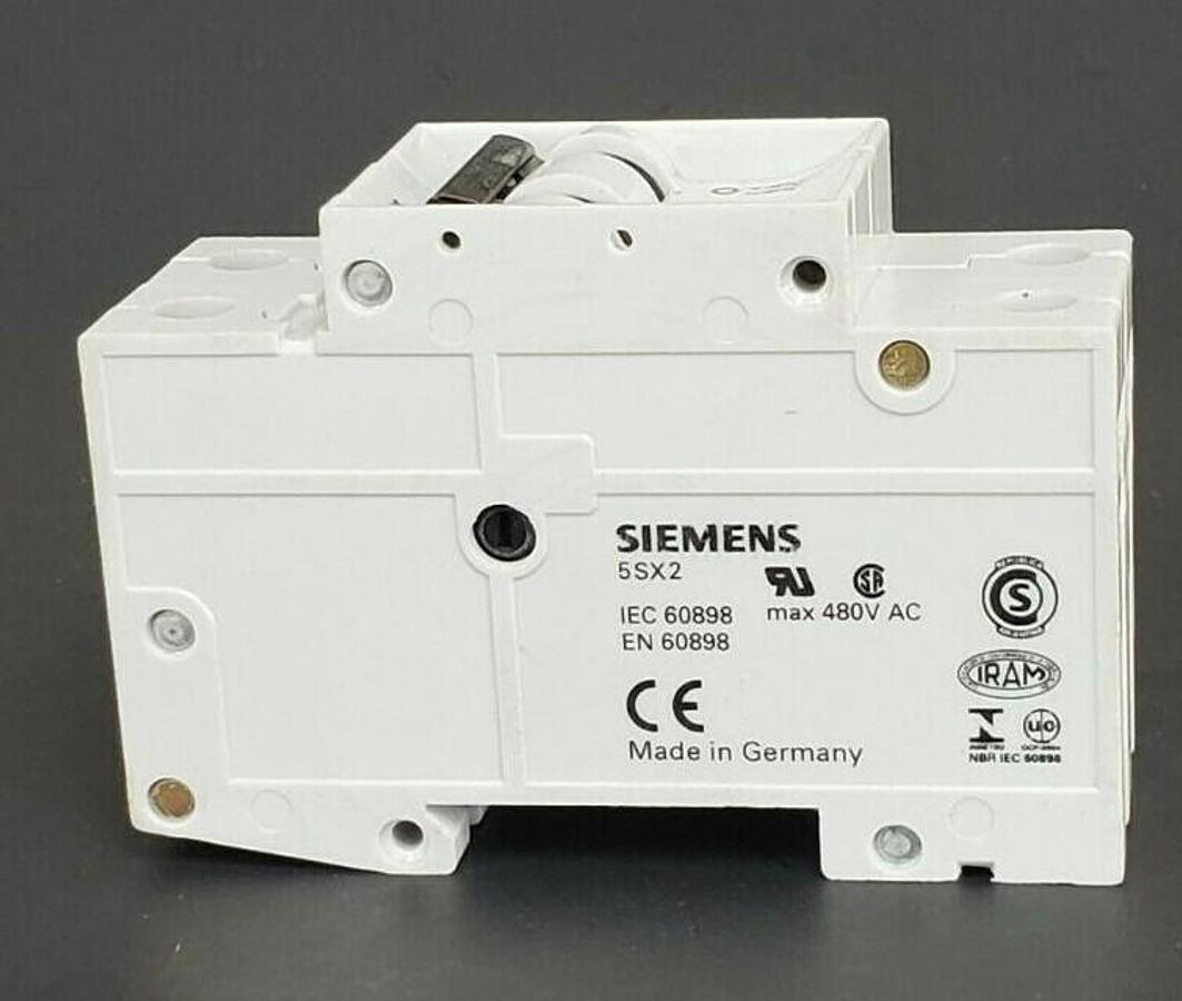 Used LOT OF 4 SIEMENS 5SX22D1 CIRCUIT BREAKERS 5XS2, 5SX22 MAX 480V AC