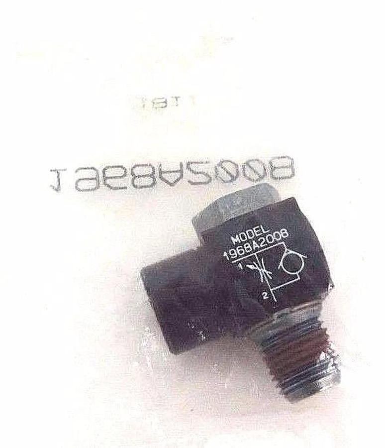 Used NIB ROSS 1968A2008 90 DEG 1/4 NPTF THD SLOT FLOW VALVE