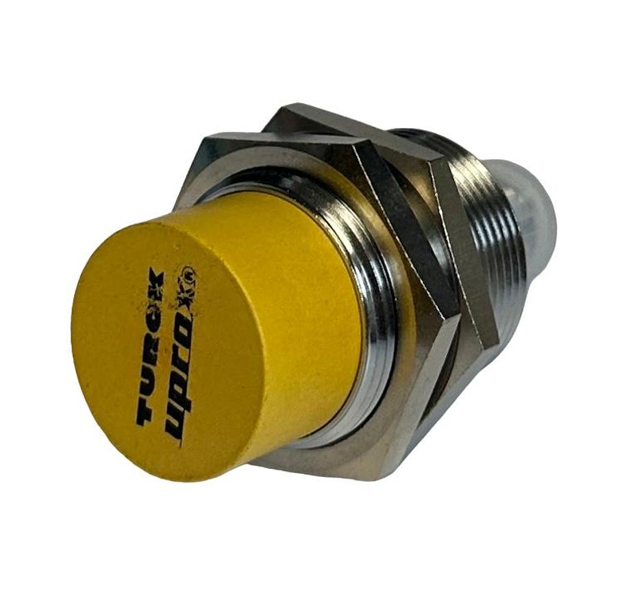 Used TURCK Ni20U-M30-AP6X-H1141 / 1646140 UPROX PROXIMITY SENSOR 10-30VDC 200mA NSMP