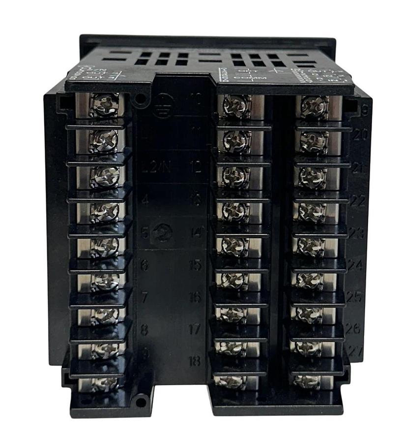 Used HONEYWELL DC3200-EE-000R-240-00000-E0-0 UDC3200 DIGITAL CONTROLLER 90-250V USNP
