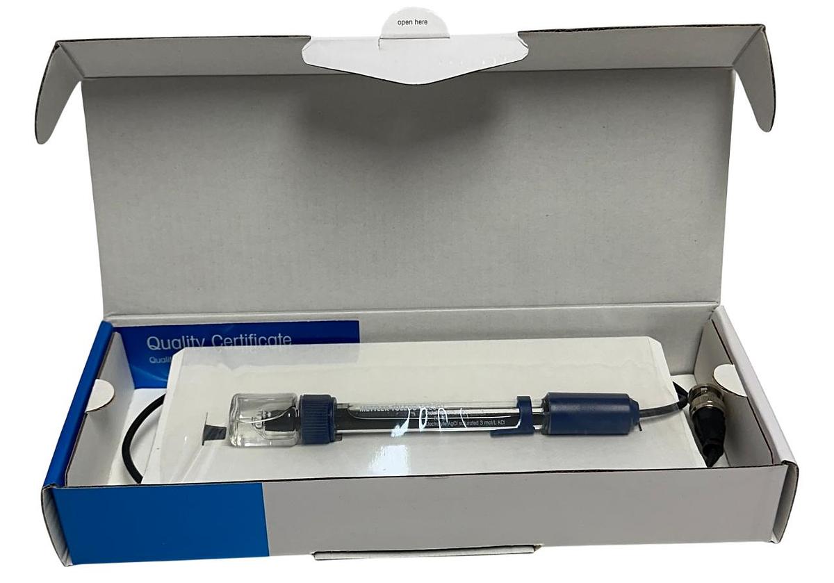 Used METTLER TOLEDO 51340338 / LE501 REDOX ELECTRODE LE SENSOR pH GLASS ORP NSMP