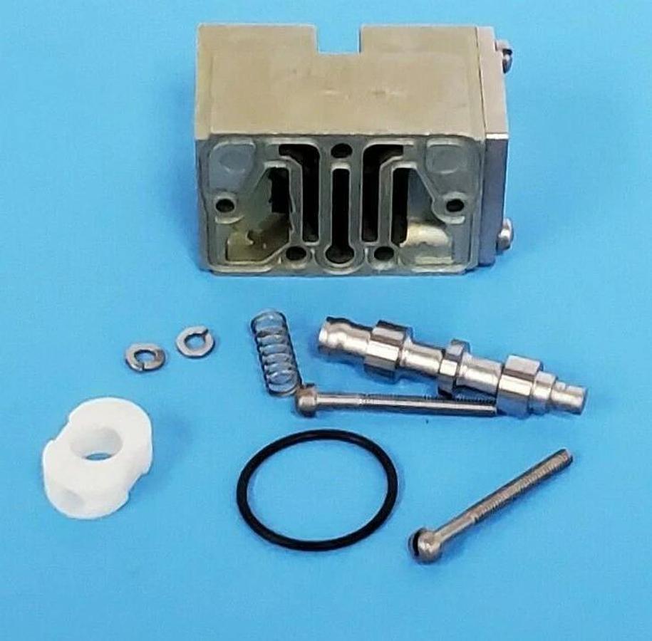 Used NUMATICS 031SA4004000061 SOLENOID VALVE 150 PSIG-AIR W/OUT COIL