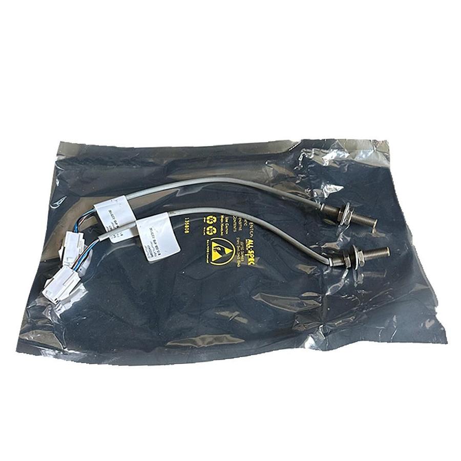 Used 2 TURCK BI 1.5-EG08-AP6X-0.2/CS11243 / BI15EG08AP6X02CS11243 SENSORS S46022401