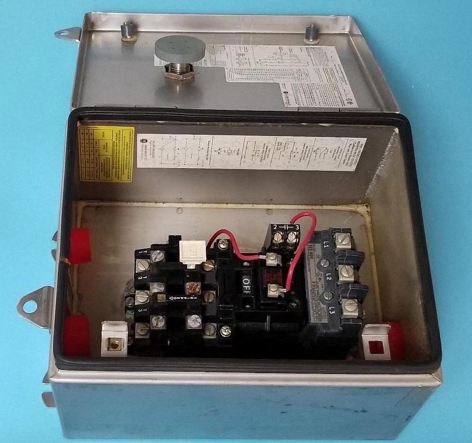 Used ALLEN BRADLEY 509-BCD MOTOR CONTROLLER SER. B W/ 509-BOD STARTER 120V/60HZ CB236