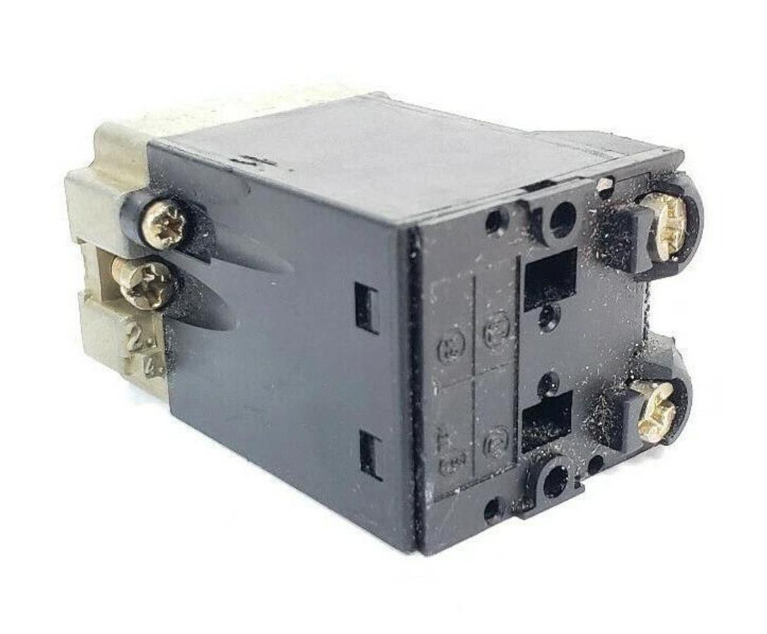 Used TELEMECANIQUE ZB2BV94 PILOT LIGHT HEAD 25310, 6V 1.2W