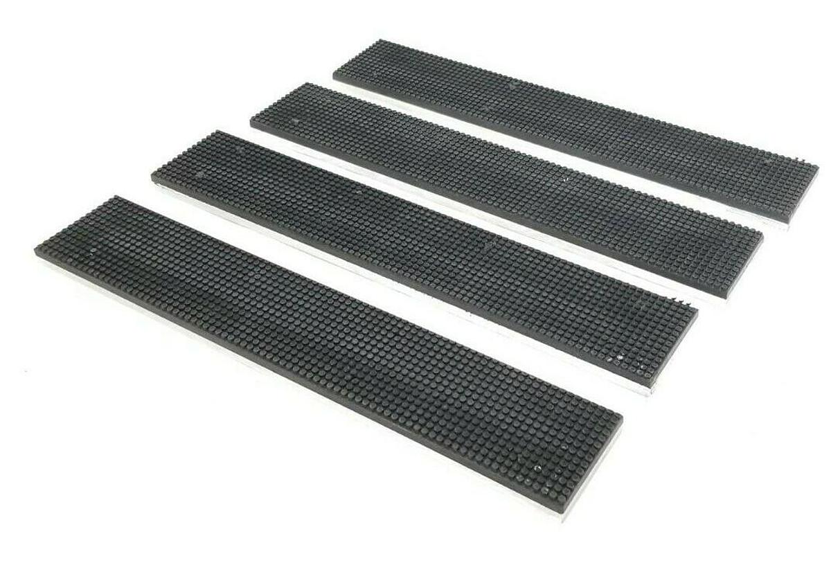 Refurbished LOT OF 4 REIS ROBOTICS USA 5124438 RUBBER CHEEKS 7-7/8'' IN. L 1-3/8'' IN. W 1/4