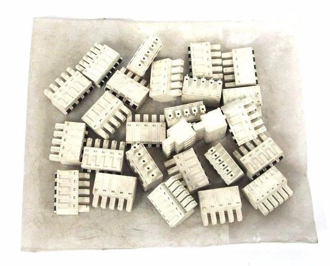 Used LOT OF 26 NEW TELEMECANIQUE STBXTS2110 5PT I/O SCREW CONNECTORS