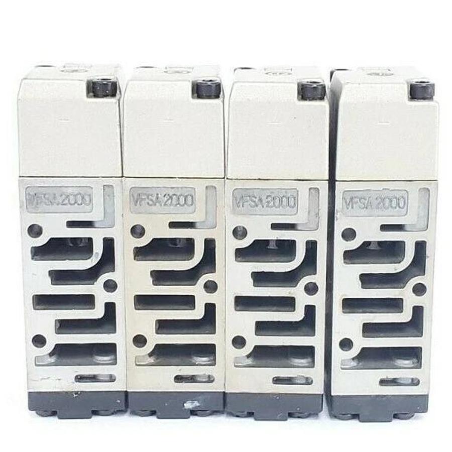 Used LOT OF 4 SMC NVFSA2101-1 EXT PILOT VALVES