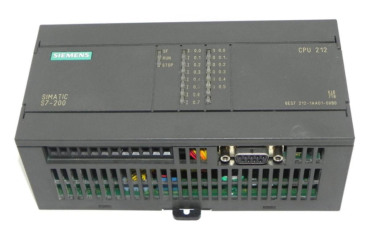 Used SIEMENS 6ES7-212-1AA01-0XB0 SIMATIC S7-200, 6ES72121AA010XB0 CPU 212, 21-28 VDC