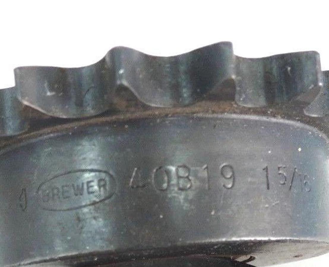 Used LOT OF 2 BREWER MACHINE 40B19 1-5/16 SPROCKET BRONZE BORE: 1-5/16", 40B1915/16