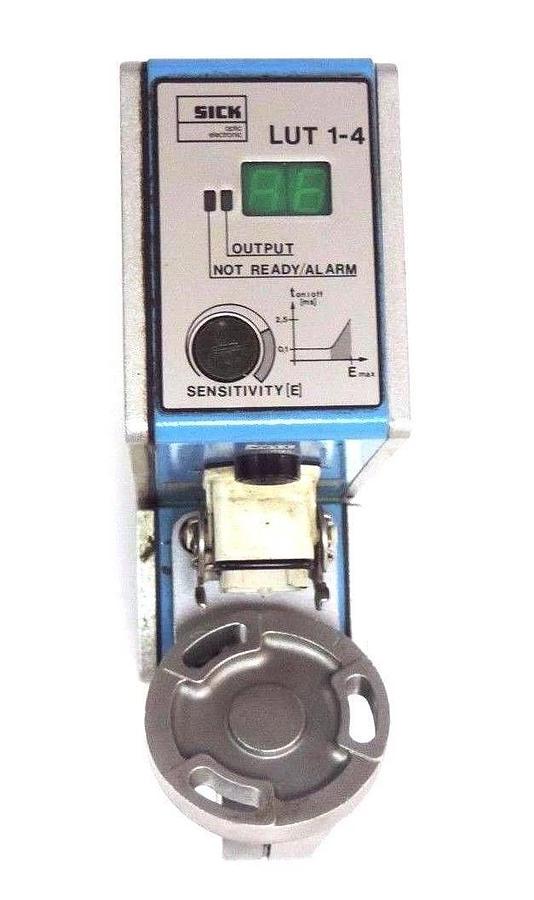 Used REPAIRED SICK LUT 1-450 LUMINESCENCE SENSOR 1005939 W/ 1002262-0200 SENSOR