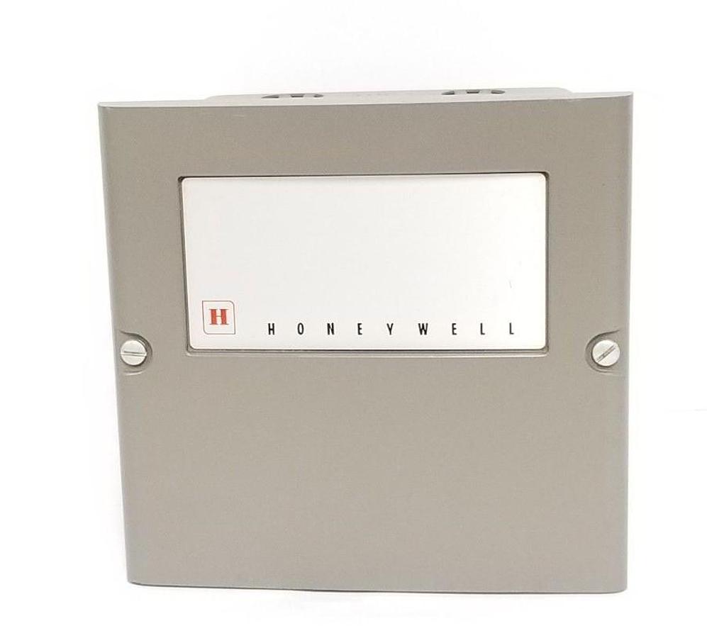 NIB HONEYWELL R7165A-1102 PROPORTIONING RELAY 120V, 50/60HZ, R7165A1102