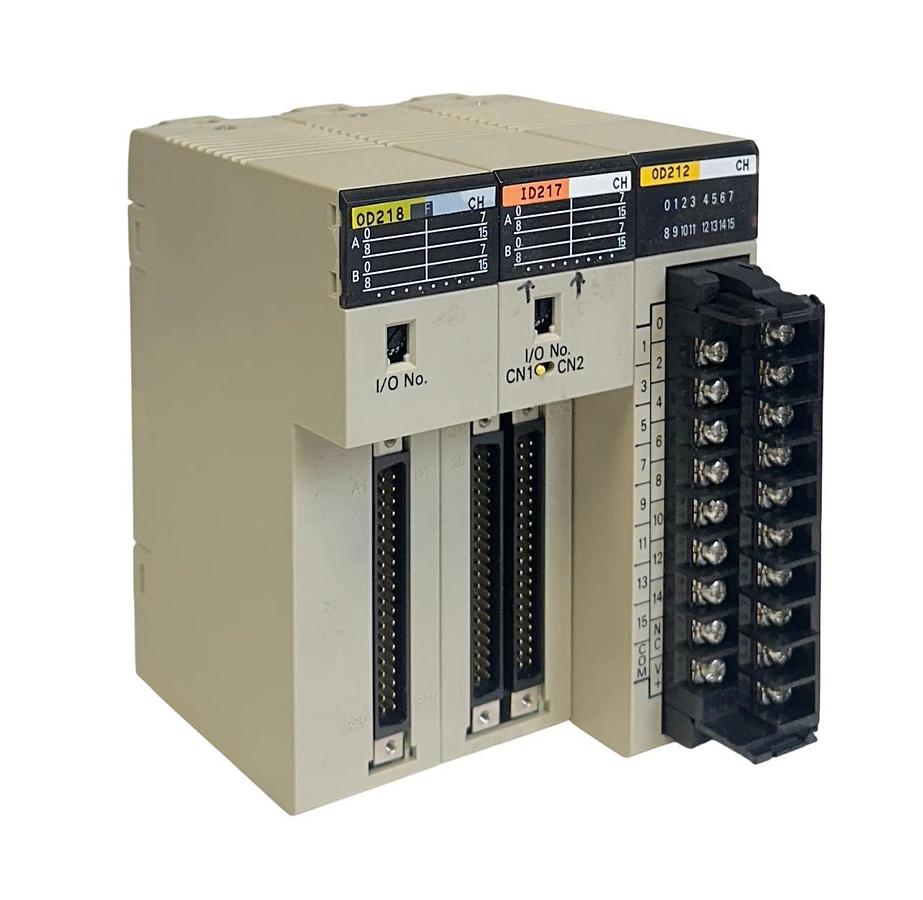 Used 3 OMRON SYSMAC C200H-OD212 / C200H-ID217 / C200H-OD218 INPUT/OUTPUT MODULES USNP