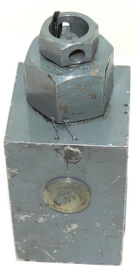 Used HAUHINCO S301/108 HYDRAULIC VALVE FABR NR. 20987, TUV SV 91-455-10.8-F-0.143-80