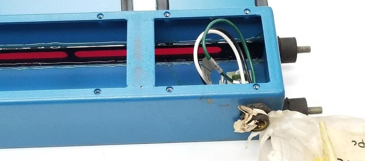 Used TRIAD CONTROLS INC. TR-48-8K-20 LIGHT CURTAIN HOUSING 48'' (HOUSING ONLY)