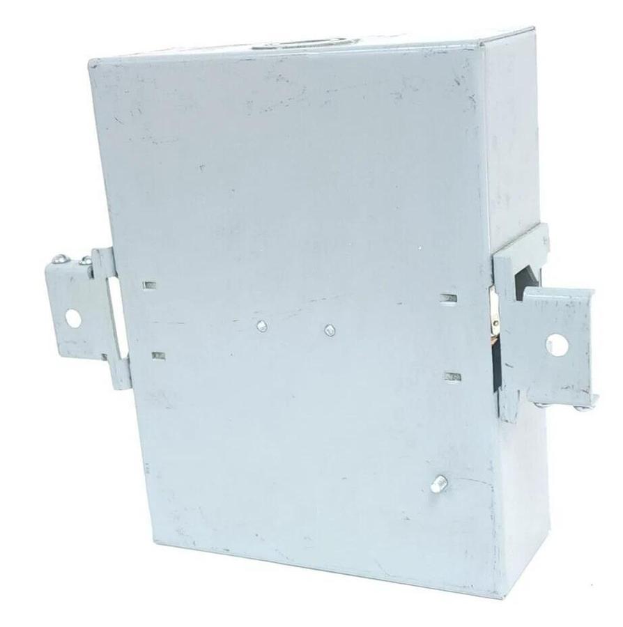 Used NEW GENERAL ELECTRIC DFCB422 FEED-IN BOX 50A 300V 4P CENTER TYPE