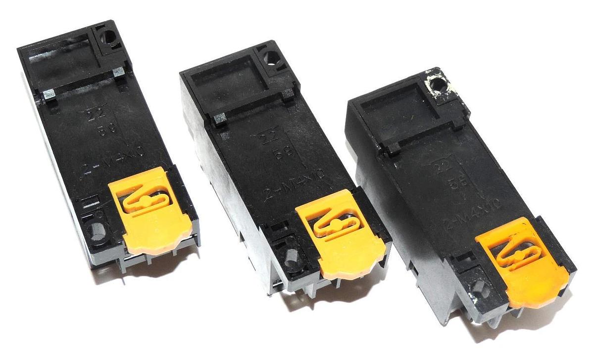 Used LOT OF 3, OMRON PYF14A RELAY SOCKETS
