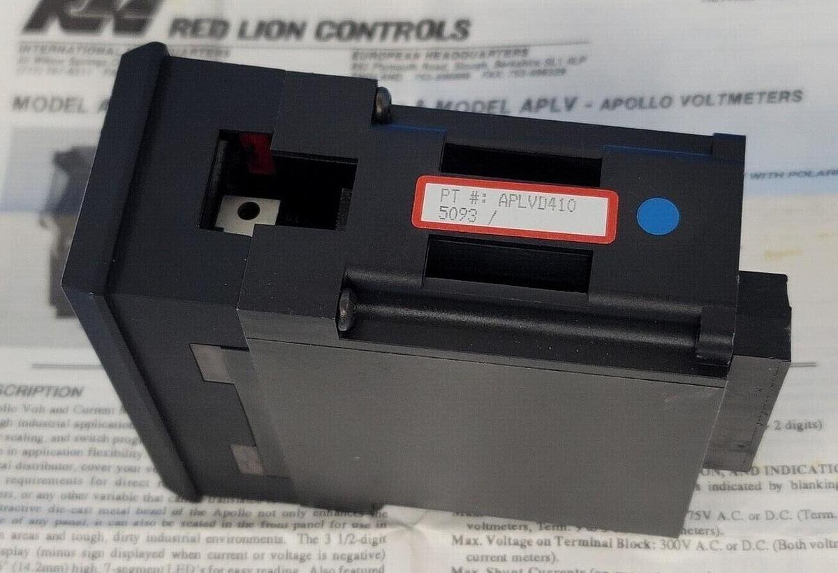 Used NEW RED LION APLVD410 PANEL VOLTMETER MODEL APLVD