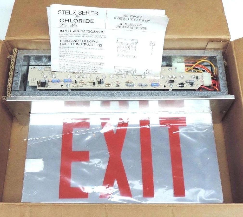 NIB CHLORIDE STELXC2RML3 STAINLESS STEEL EXIT SIGN SP LED EDGELIT CR 2 RML3 SS