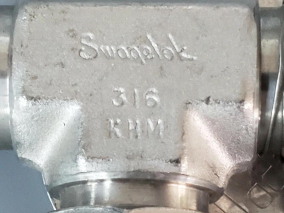 Used SWAGELOK SS-AVT8-S8-M2 STEAM TRAP 10-100 PSI SSAVT8S8M2, 0.68-6.8 BAR