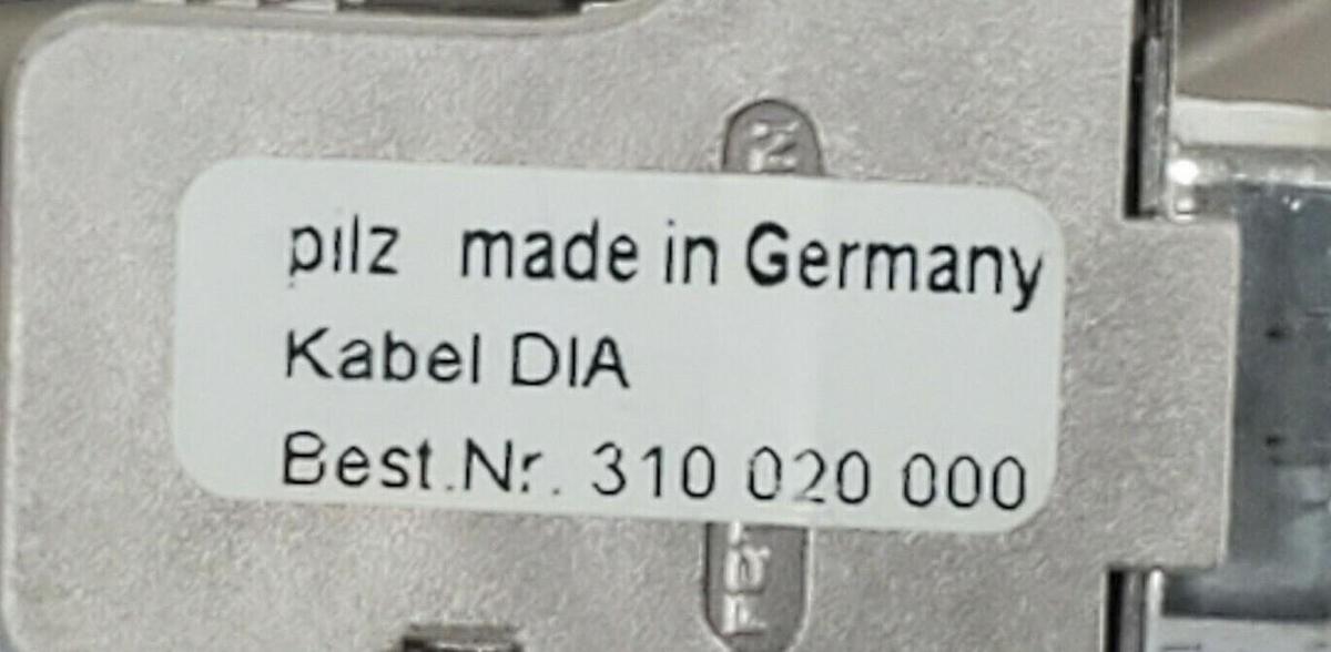 Used PILZ 310 020 000 CABLE 310020000, 310.020.000