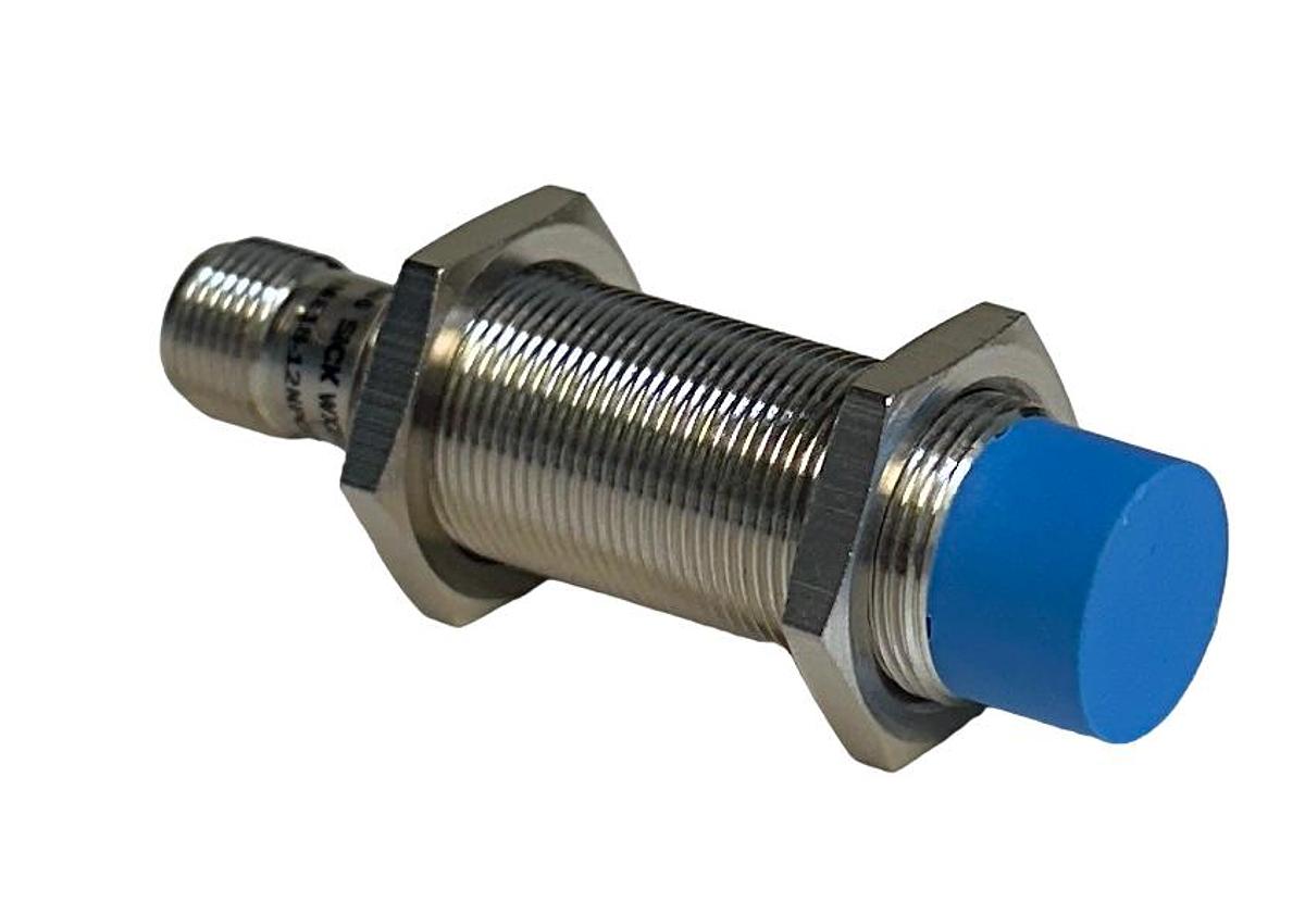 Used NEW SICK IME18-12NPOZCOS / 1040986 INDUCTIVE PROXIMITY SENSOR 10-30VDC NSMP