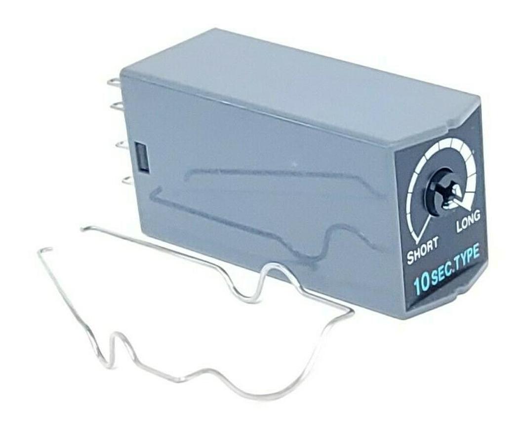 Used NEW MATSUBHITA CDX-4C-10S-100VAC CDX TIME DELAY RELAY AD13549 0.5-10SEC