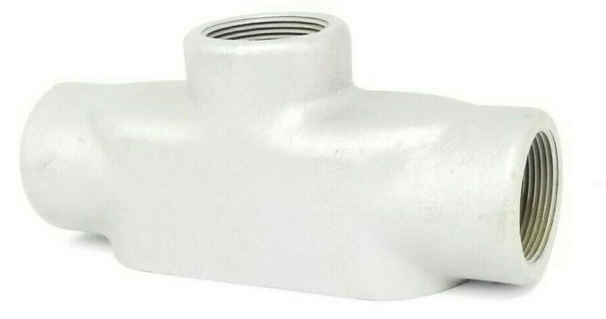 Used APPLETON TB57 FH7 CONDUIT BODY 1-1/2''