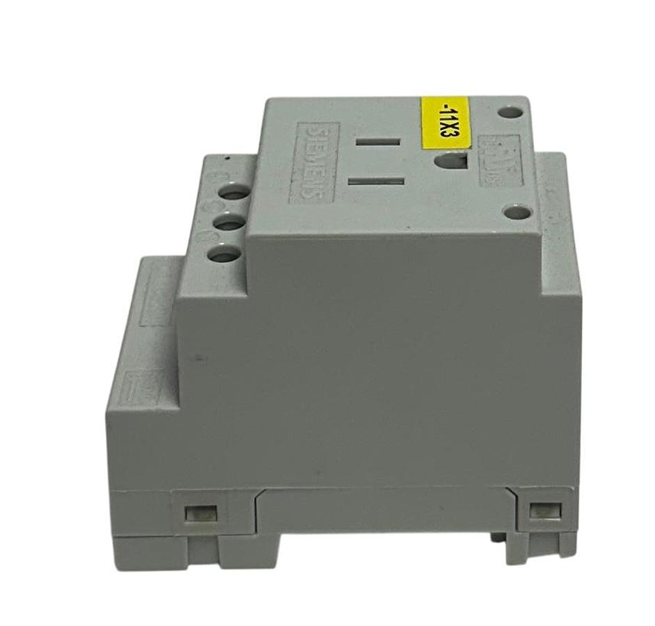 Used SIEMENS 5TE6804 OEM SOCKET OUTLET 15A 125VAC SenSchuko SOCKET USNP