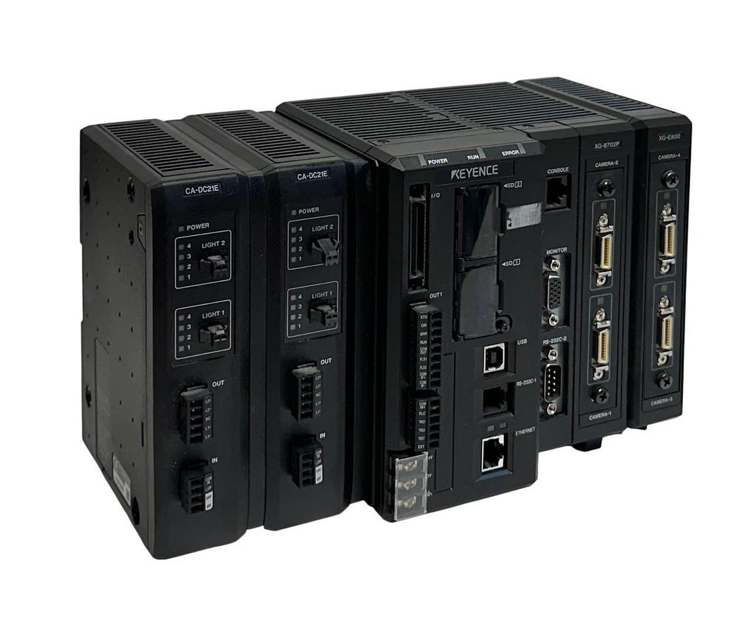 Used KEYENCE XG-8702P / CA-DC21E MULTI-CAMERA IMAGING SYSTEM XG-E800 EtherNet USNP