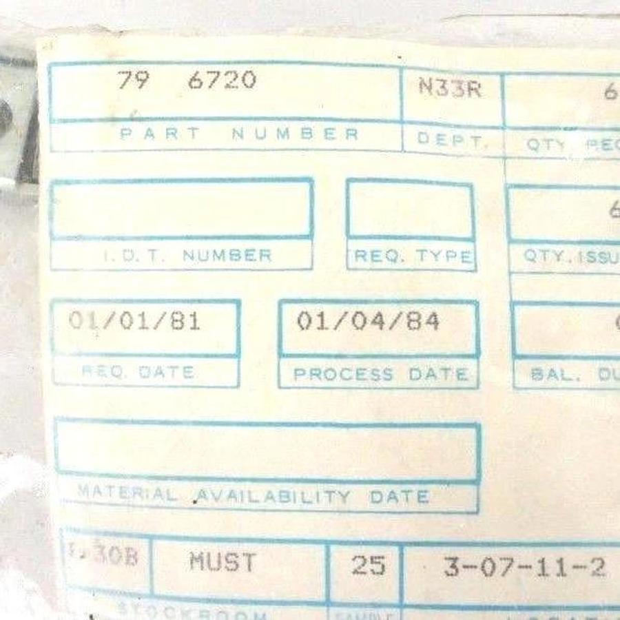 LOT OF 6 NEW EATON CUTLER HAMMER 79-6720 ACCESSORY BRACKETS 796720