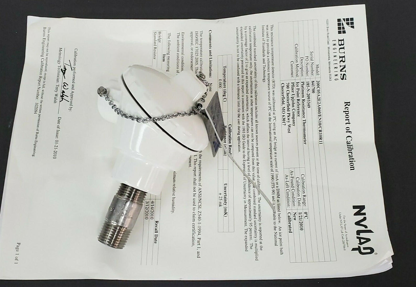 Used NEW BURNS 200C05A2E2A060/EN10/CR10R11 TEMPERATURE SENSOR 3/4" X 1/2"