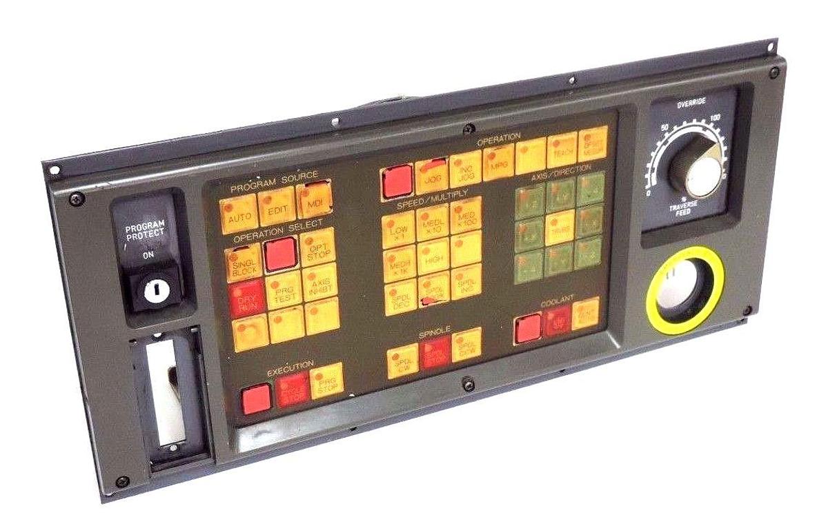 Used FANUC A02B-0092-C141 OPERATOR'S PANEL W/ A16B-1310-0380/04B BOARD, A02B0092C141