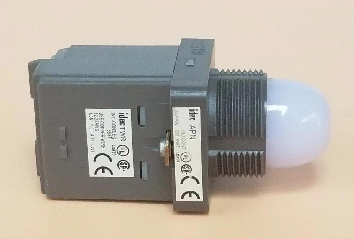 Used IDEC APN126DN-W PILOT LIGHT ASSEMBLY, APN W/ TWR, WHITE LENS CAP, APN126DNW