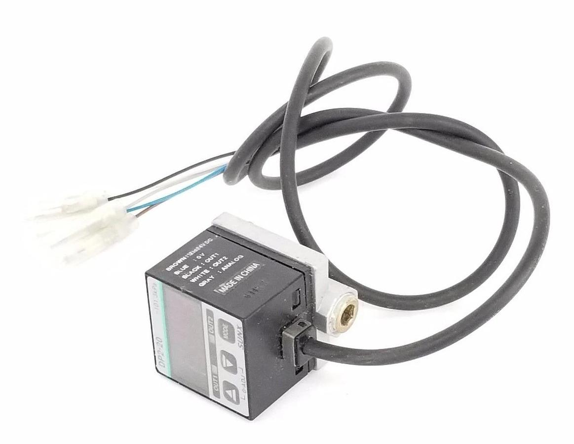 Used SUNX DP2-20 DIGITAL PRESSURE SENSOR DP220, 12 TO 24V DC