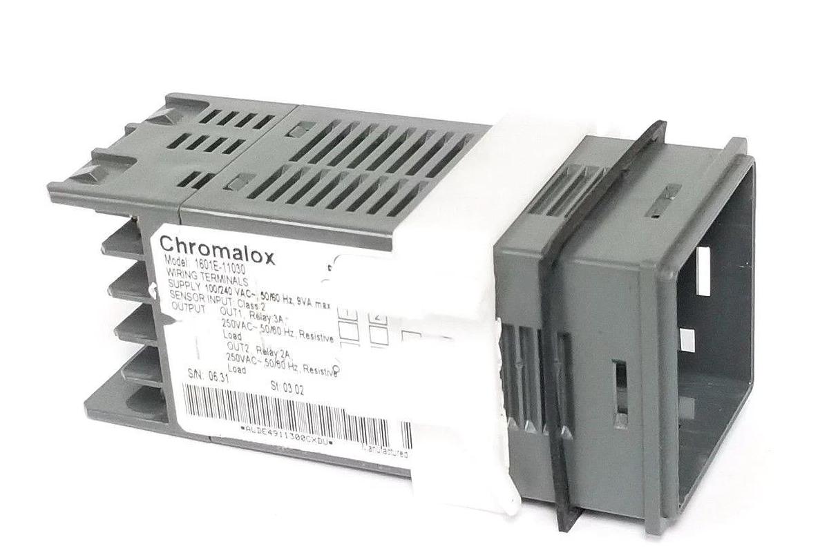 Used CHROMALOX 1601E-11030 TEMPERATURE CONTROLLER HOUSING